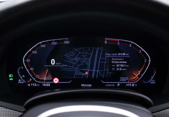 Подержанный автомобиль BMW X5 2021 года (12 фото)