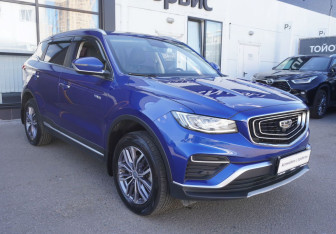Подержанный автомобиль Geely Atlas Pro 2021 года (3 фото)