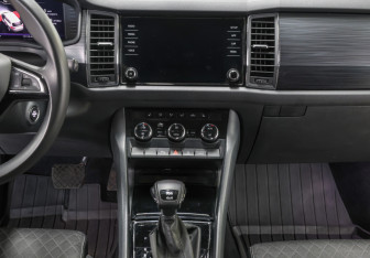 Подержанный автомобиль Skoda Kodiaq 2019 года (14 фото)