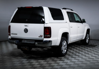 Подержанный автомобиль Volkswagen Amarok 2017 года (5 фото)