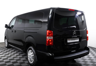 Подержанный автомобиль Citroen SpaceTourer 2018 года (7 фото)