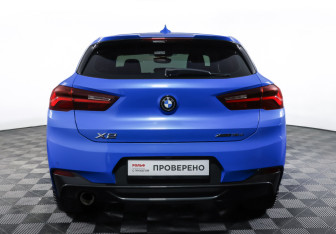 Подержанный автомобиль BMW X2 2021 года (6 фото)