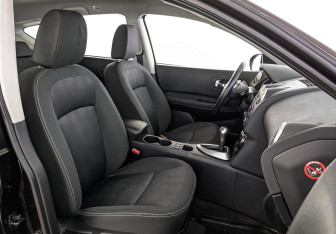 Подержанный автомобиль Nissan Qashqai 2012 года (24 фото)