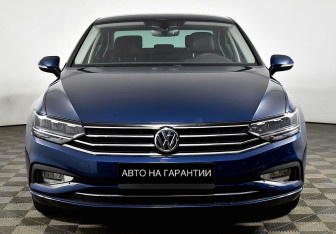 Подержанный автомобиль Volkswagen Passat Sedan 2020 года (2 фото)