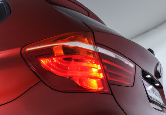 Подержанный автомобиль BMW X3 2012 года (19 фото)