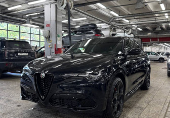 Новый Alfa Romeo Stelvio 2025 (1 фото)