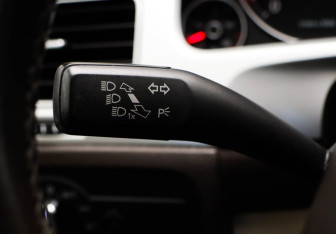 Подержанный автомобиль Volkswagen Touareg 2016 года (19 фото)