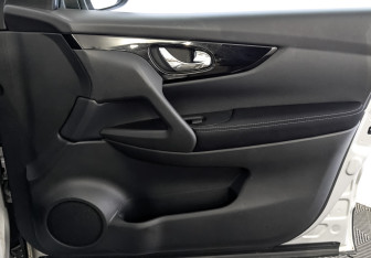 Подержанный автомобиль Nissan Qashqai 2019 года (25 фото)