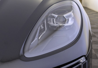 Подержанный автомобиль Porsche Macan 2021 года (11 фото)