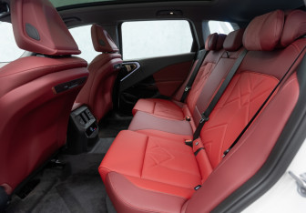 Новый BMW X3 2025 (12 фото)