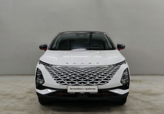 Подержанный автомобиль Omoda C5 2023 года (2 фото)