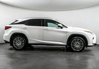 Подержанный автомобиль Lexus RX 2016 года (4 фото)