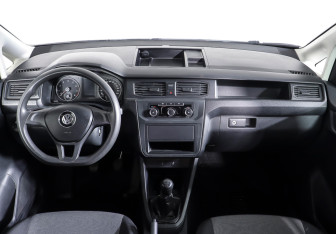 Подержанный автомобиль Volkswagen Caddy Compactvan 2019 года (12 фото)