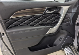 Подержанный автомобиль Haval H9 2022 года (23 фото)