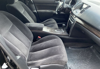 Подержанный автомобиль Nissan Teana 2012 года (9 фото)