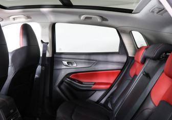 Подержанный автомобиль Changan CS55PLUS 2023 года (12 фото)