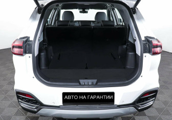 Подержанный автомобиль Chery Tiggo 8 2021 года (21 фото)