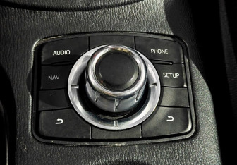 Подержанный автомобиль Mazda CX-5 2013 года (15 фото)