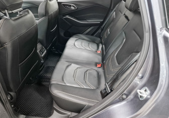 Подержанный автомобиль Москвич 3 2023 года (17 фото)