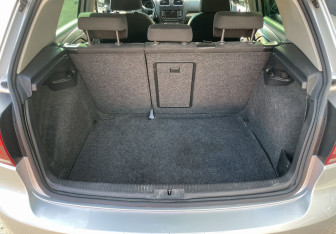 Подержанный автомобиль Volkswagen Golf Hatchback 2009 года (13 фото)
