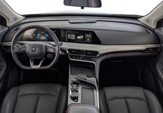 Подержанный автомобиль Changan UNI-T 2023 года (14 фото)