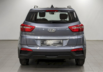 Подержанный автомобиль Hyundai Creta 2017 года (6 фото)