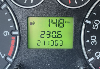 Подержанный автомобиль Ford Fiesta Hatchback 2008 года (17 фото)