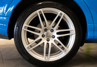 Подержанный автомобиль Audi RS Q3 Sportback 2020 года (36 фото)