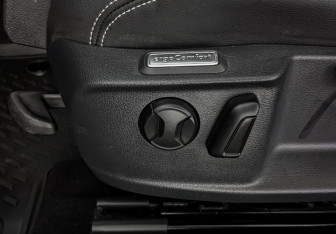 Подержанный автомобиль Volkswagen Passat Sedan 2021 года (30 фото)