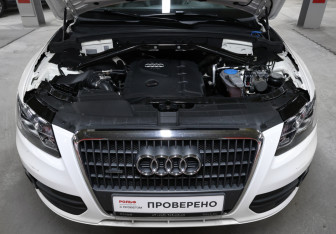 Подержанный автомобиль Audi Q5 2012 года (9 фото)