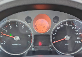 Подержанный автомобиль Nissan X-Trail 2008 года (14 фото)