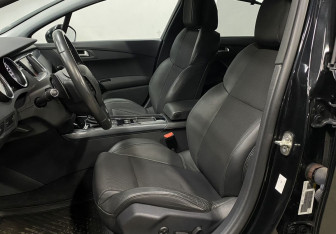 Подержанный автомобиль Peugeot 508 Sedan 2016 года (13 фото)