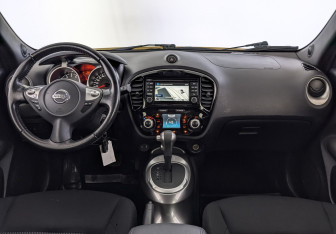 Подержанный автомобиль Nissan Juke 2017 года (14 фото)