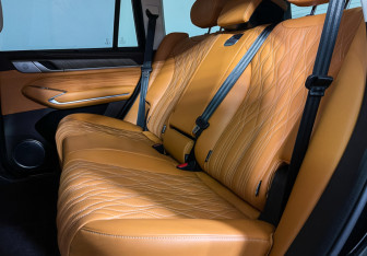 Подержанный автомобиль Tank 500 2023 года (10 фото)