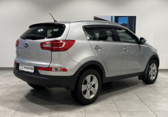 Подержанный автомобиль Kia Sportage 2013 года (5 фото)
