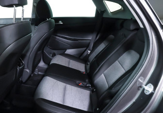 Подержанный автомобиль Hyundai Tucson 2019 года (16 фото)