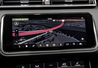 Подержанный автомобиль Land Rover Range Rover Velar 2018 года (30 фото)