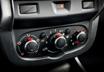 Подержанный автомобиль LADA (ВАЗ) Largus Wagon 2021 года (25 фото)