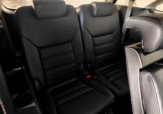 Подержанный автомобиль Kia Sorento 2018 года (11 фото)
