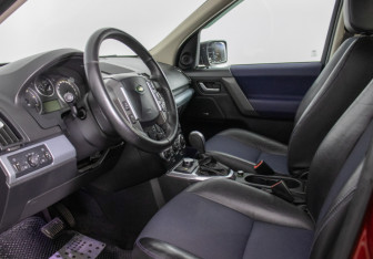 Подержанный автомобиль Land Rover Freelander 2007 года (10 фото)