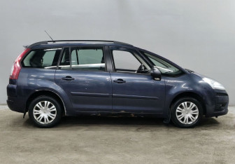 Подержанный автомобиль Citroen C4 Picasso 2011 года (4 фото)