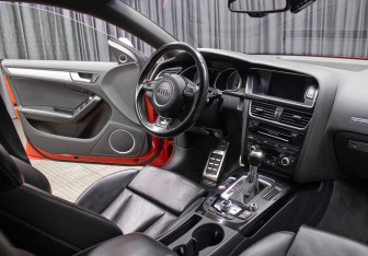 Подержанный автомобиль Audi S5 Liftback 2014 года (11 фото)
