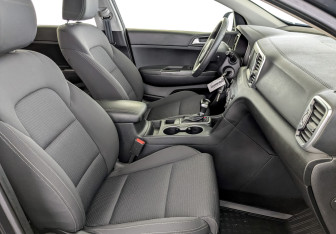 Подержанный автомобиль Kia Sportage 2018 года (23 фото)
