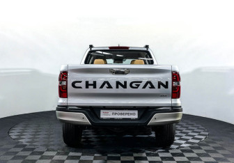 Подержанный автомобиль Changan Hunter Plus 2024 года (6 фото)
