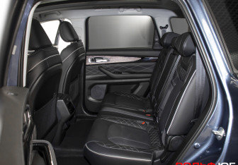 Подержанный автомобиль Exeed VX 2022 года (10 фото)