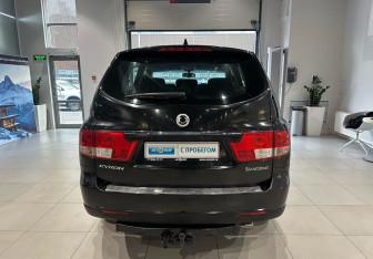 Подержанный автомобиль SsangYong Kyron 2013 года (5 фото)