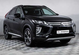 Подержанный автомобиль Mitsubishi Eclipse Cross 2019 года (3 фото)