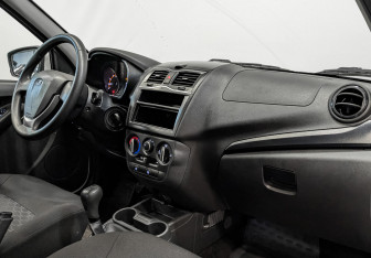 Подержанный автомобиль LADA (ВАЗ) Granta Sedan 2024 года (10 фото)