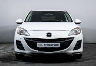 Подержанный автомобиль Mazda 3 Hatchback 2010 года (2 фото)