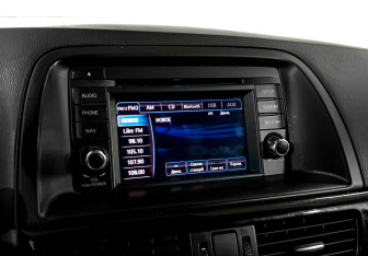 Подержанный автомобиль Mazda CX-5 2012 года (13 фото)